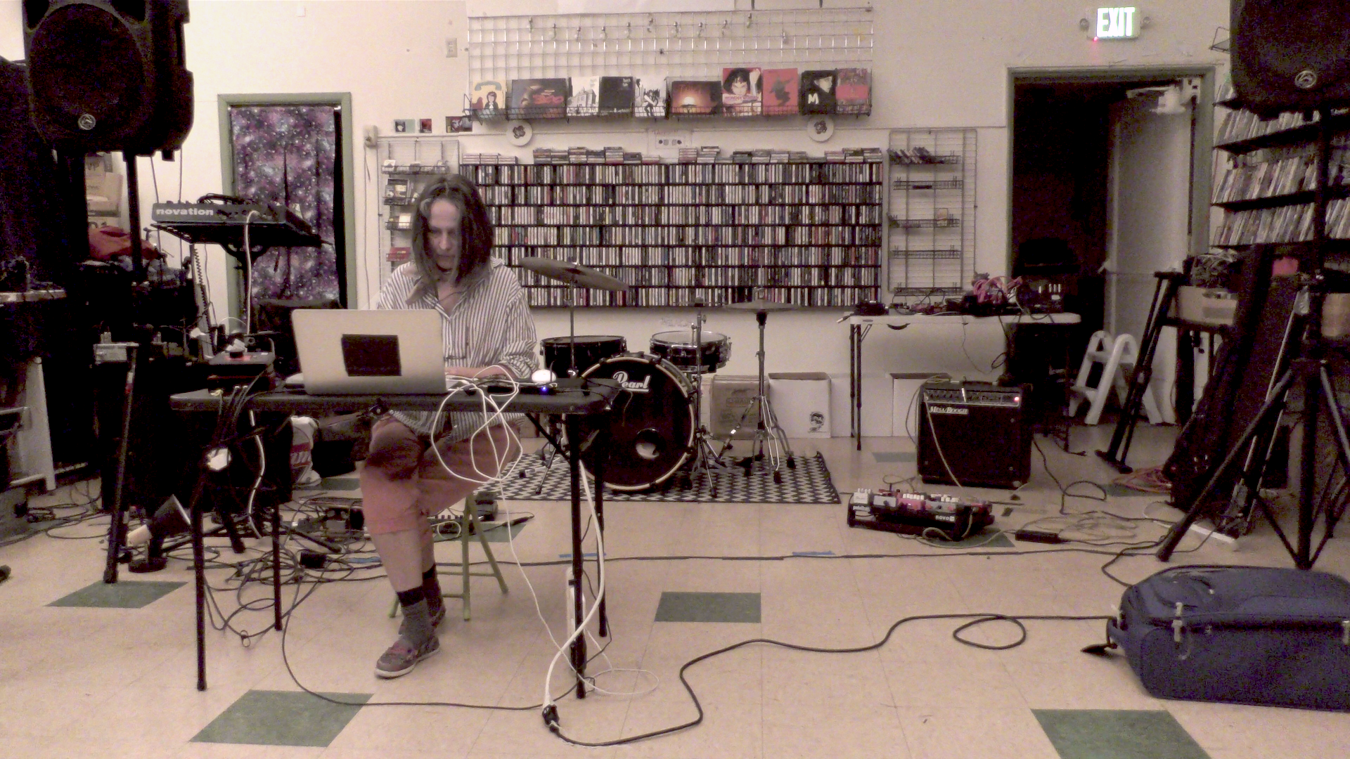 The Plane(s) at Angry Mom Records